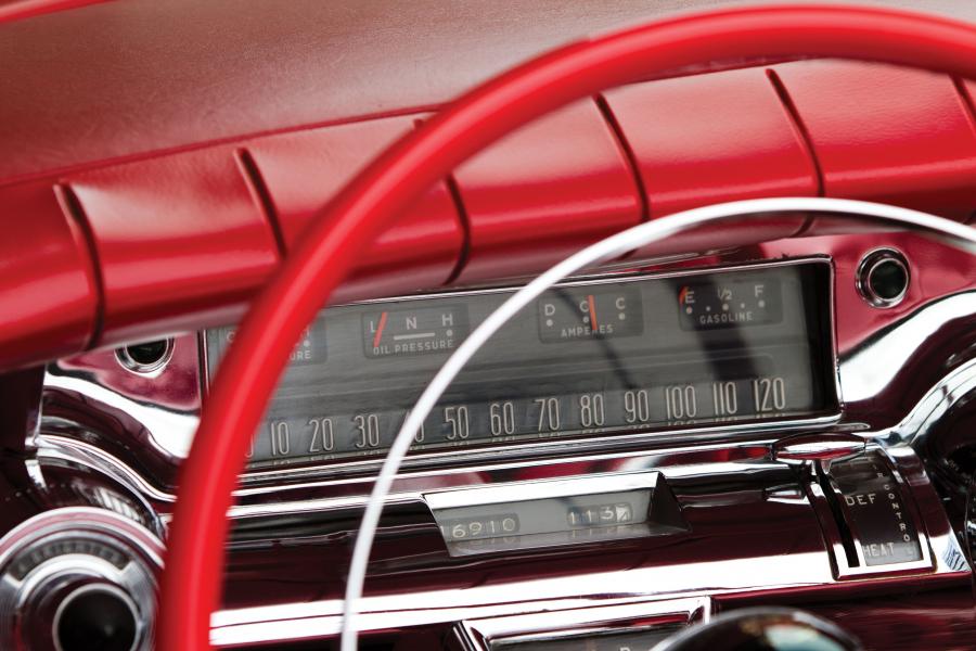 Панель приборов Buick Limited Convertible 1958 года  (фото 36 из 57)